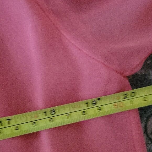 Carolina Hererra   unic rare  find blouse, REASONABLE offers accepted - Picture 13 of 16